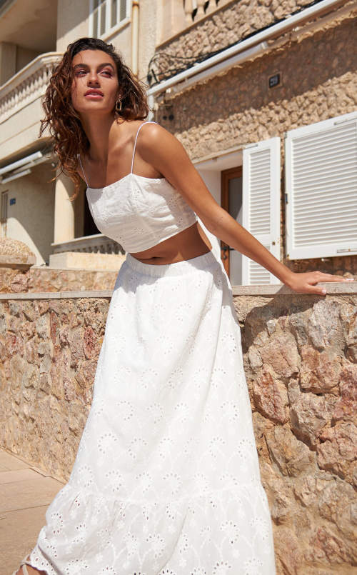 Bijela ženska maxi suknja s perforiranim uzorkom